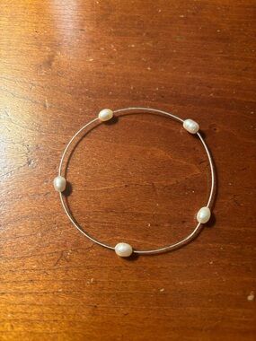 Freshwater pearl and steel cable designer bracelet